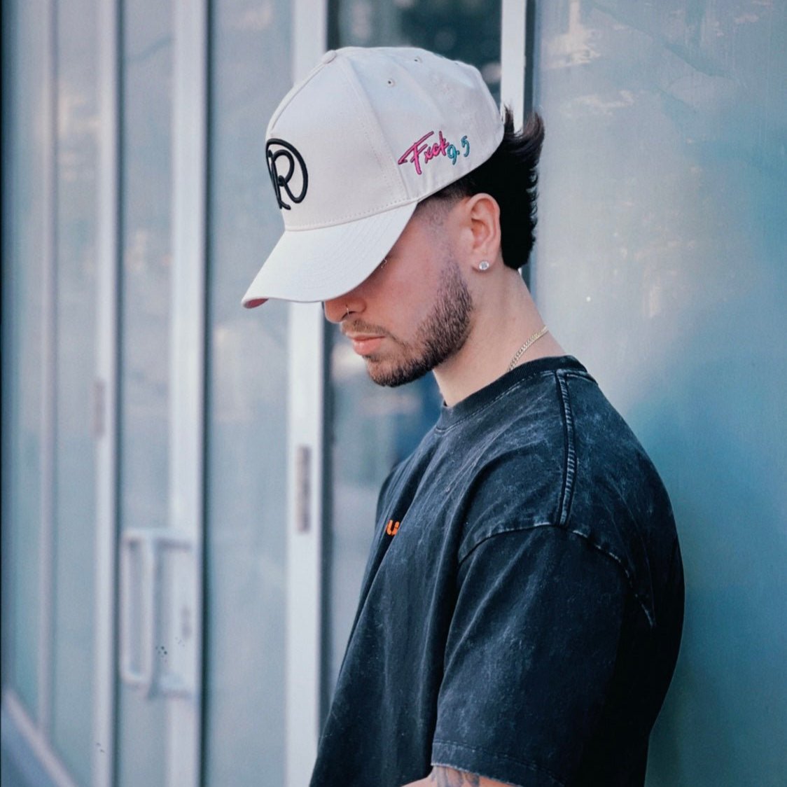 Fxck 9·5 – White Snapback Hat