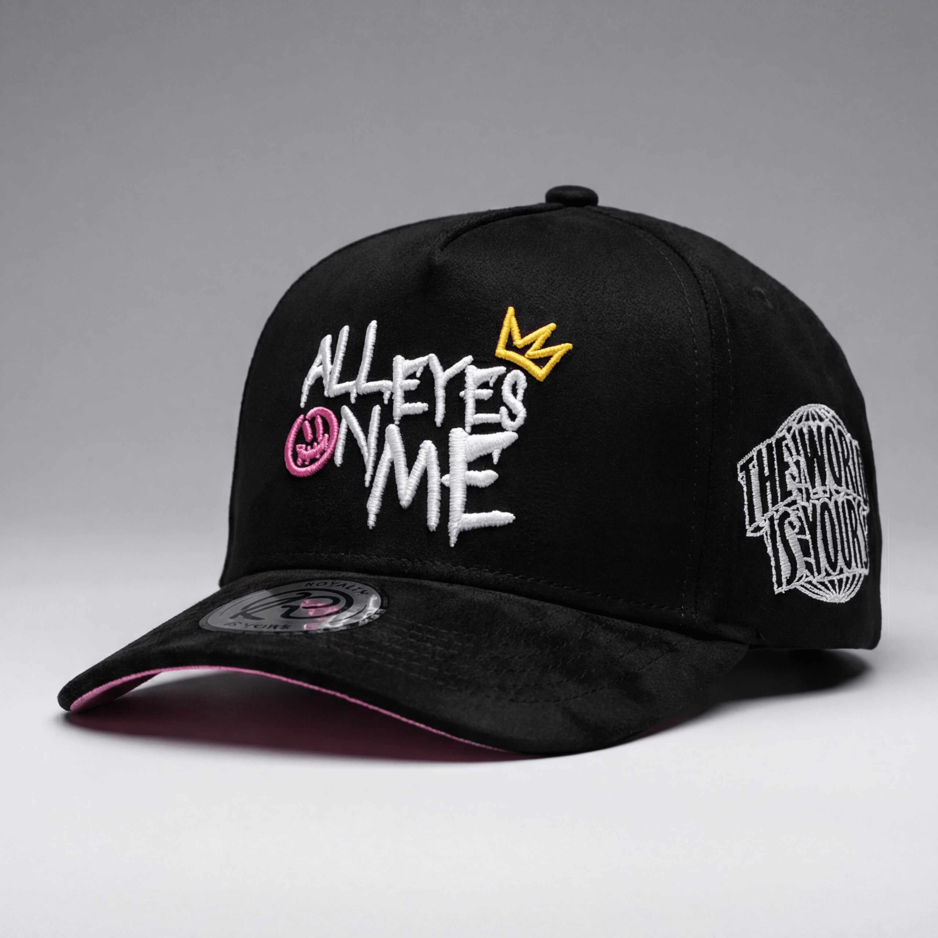 All Eyes on Me